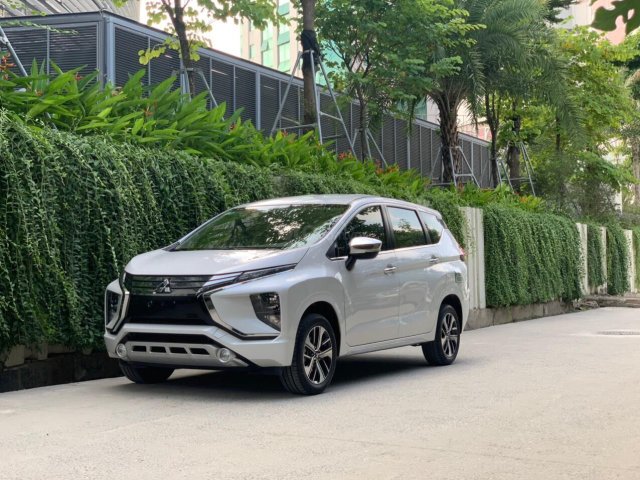 Bán nhanh chiếc Mitsubishi Xpander đời 2019, màu trắng, giá mềm giao nhanh