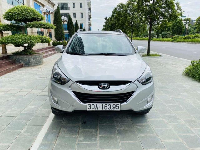 Cần bán Hyundai Tucson sản xuất năm 2013, nhập khẩu còn mới