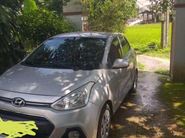 Bán Hyundai Grand i10 đời 2015, màu bạc, xe nhập