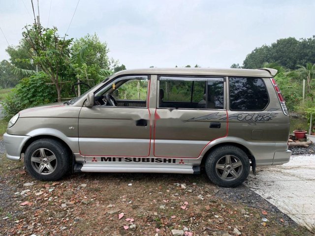 Bán Mitsubishi Jolie 2005, màu vàng cát, nội ngoại thất đẹp0