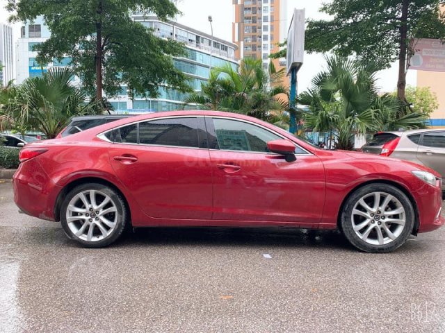 Bán Mazda 6 sản xuất năm 2015, màu đỏ, giá tốt