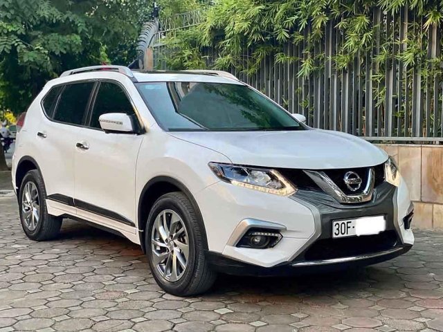 Bán lại xe Nissan X trail năm sản xuất 2018, màu trắng, xe nhập