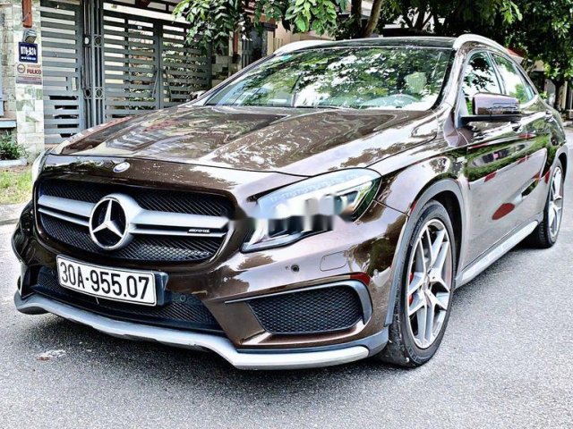 Cần bán xe Mercedes GLA 45 năm 2015, màu nâu, nhập khẩu0