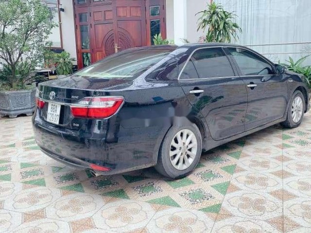 Chính chủ bán Toyota Camry 2016, màu đen0