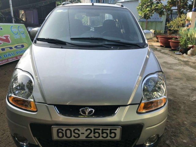 Cần bán xe Daewoo Matiz đời 2009, màu bạc, xe nhập, 175tr0