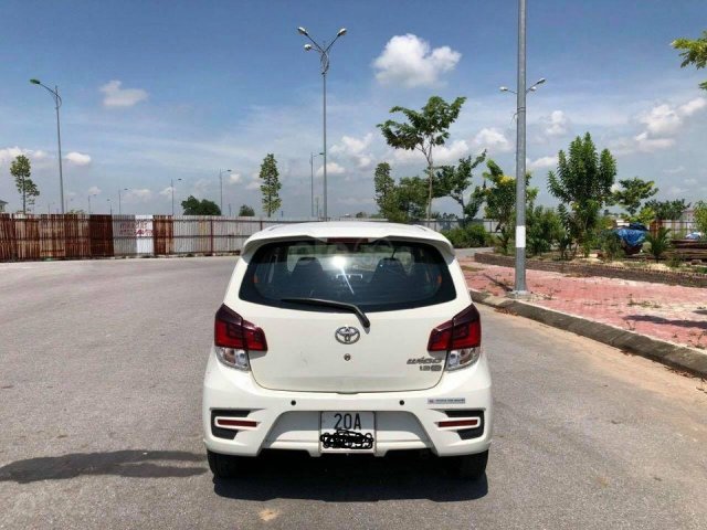 Bán xe Toyota Wigo SX 2018 xe đẹp màu trắng0