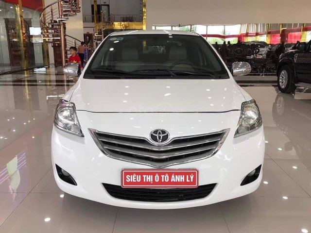 Bán nhanh Toyota Vios đời 2011, màu trắng0