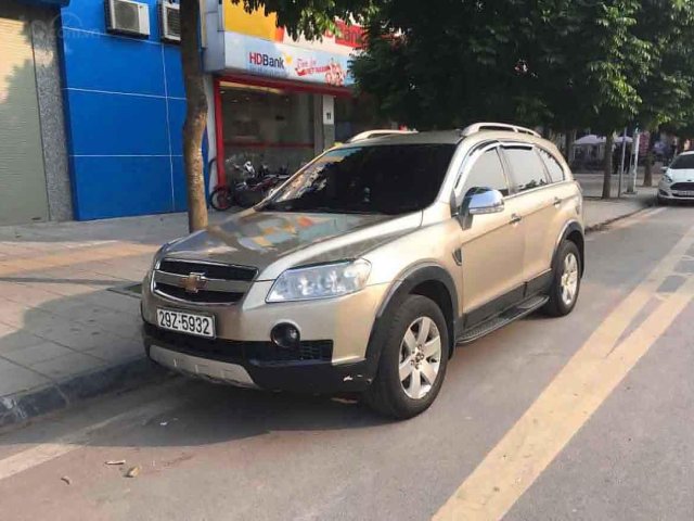 Bán ô tô Chevrolet Captiva 2007, màu vàng cát, nhập khẩu nguyên chiếc còn mới, giá tốt0