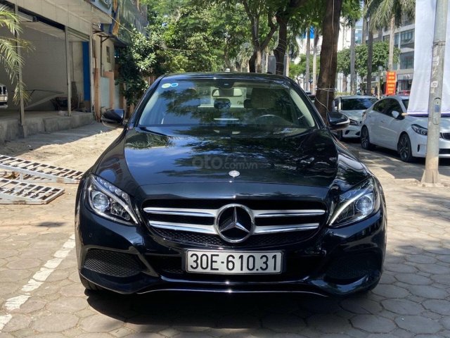 Mercedes Benz C200 class 2016, màu đen