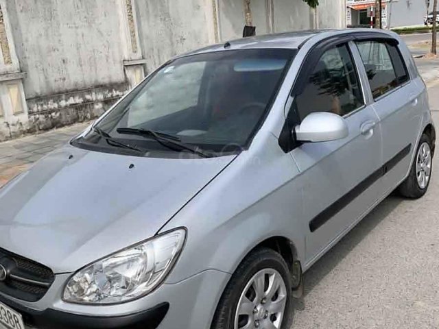 Bán Hyundai Getz sản xuất năm 2010, màu bạc, nhập khẩu chính chủ