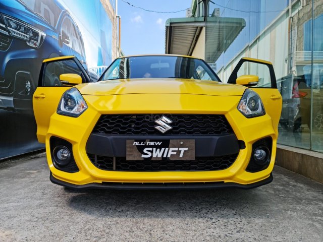 Bán xe hơi Suzuki Swift 1.2 CVT màu vàng nhập khẩu Thái Lan
