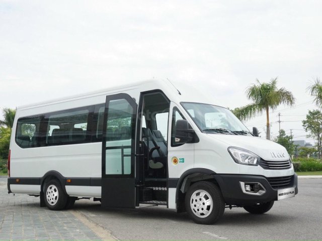 Xe Bus 16 - 19 chỗ Iveco Daily xuất xứ Châu Âu