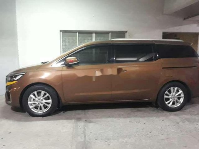 Xe Kia Sedona sản xuất 2014, nhập khẩu nguyên chiếc còn mới0