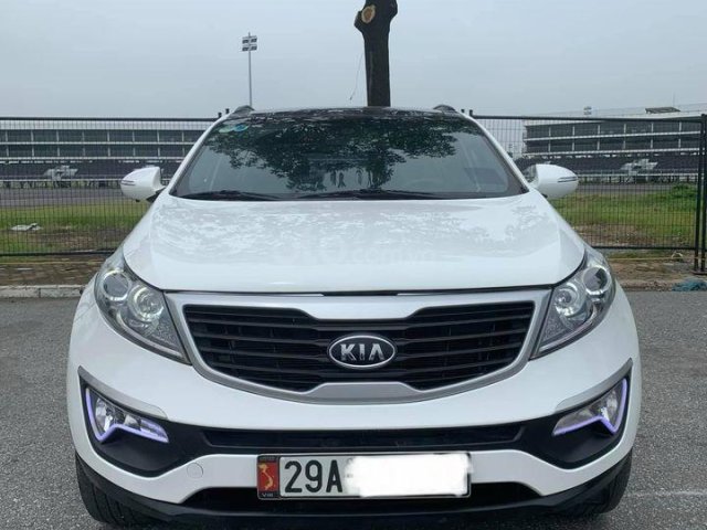 Bán xe Kia Sportage Limited SX 2011, màu trắng0