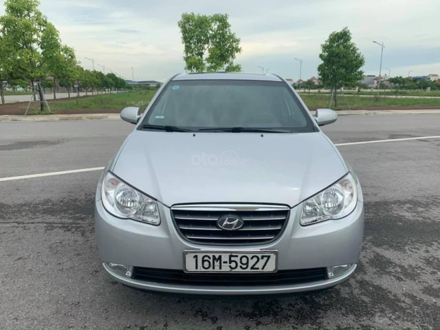 Bán gấp Hyundai Avante đời 2009, nhập khẩu, số tự động0