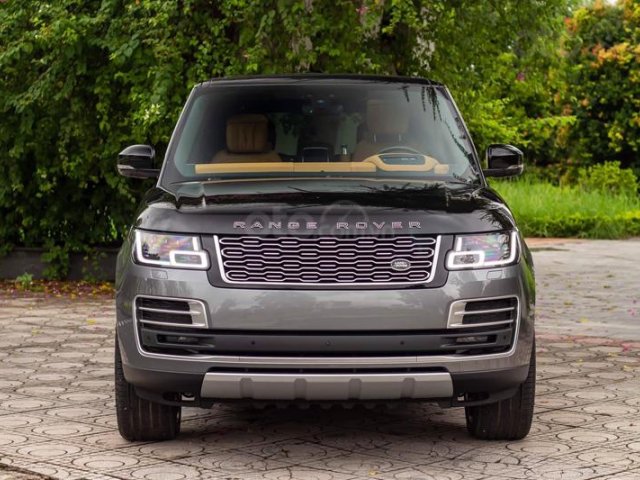 Bán nhanh với giá ưu đãi nhất chiếc LandRover Ranger Rover đời 2020, xe giá thấp, giao nhanh toàn quốc