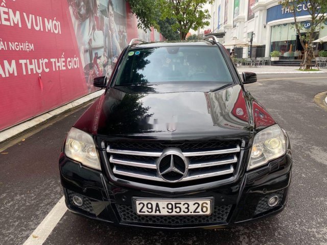 Cần bán xe Mercedes GLK 300 đời 2009, màu đen0