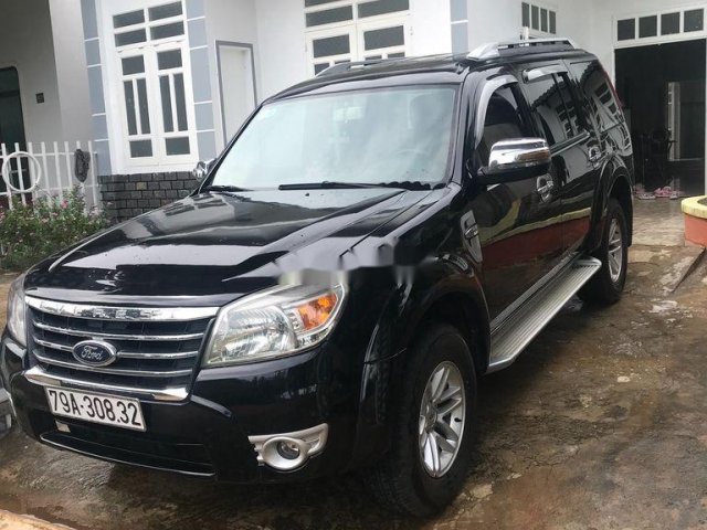 Cần bán lại xe Ford Everest sản xuất năm 2010, màu đen, xe nhập còn mới 