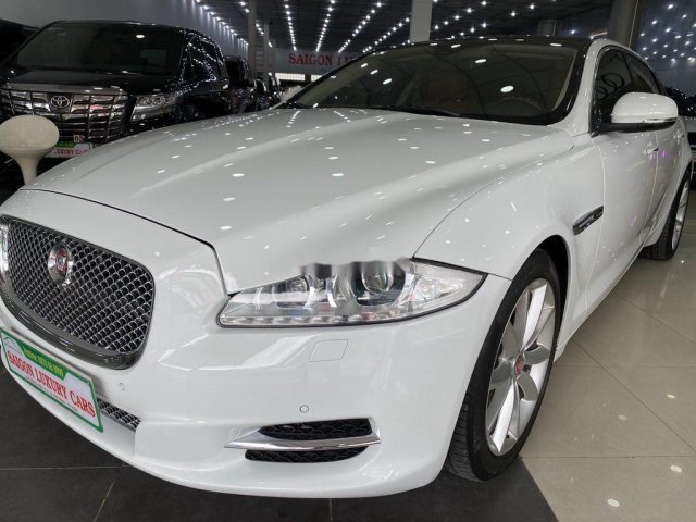 Bán xe Jaguar XJ năm sản xuất 2016 còn mới0