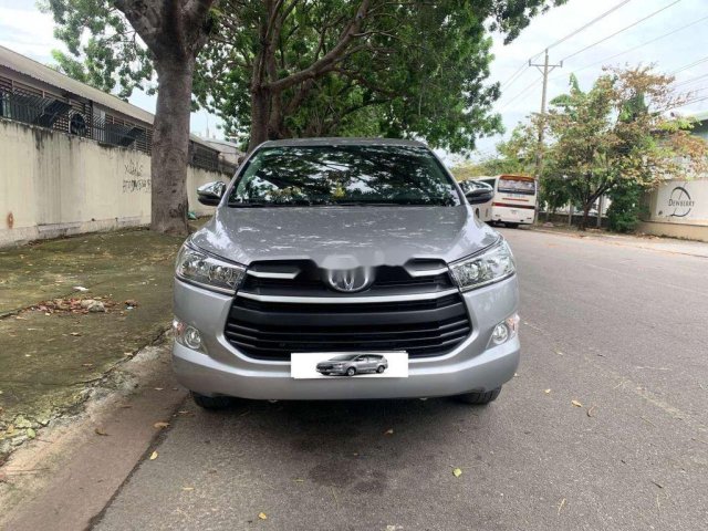 Bán ô tô Toyota Innova sản xuất năm 2019, màu xám còn mới, giá 638tr0