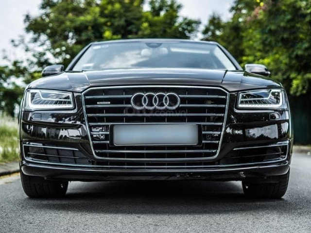 Hỗ trợ mua xe trả góp lãi suất thấp chiếc Audi A8 3.0L sản xuất 2014 chạy ít, xe còn mới0