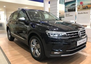 Cần bán nhanh chiếc Volkswagen Tiguan Topline sản xuất năm 2020, giá ưu đãi