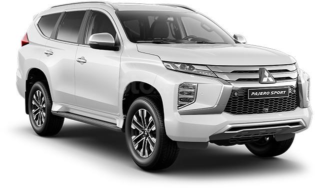 Mua xe Mitsubishi Pajero Sport 2020 sở hữu 1 Iphone 11 Pro MAX kèm bộ quà tặng giá trị lớn