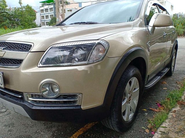 Cần bán xe Chevrolet Captiva đời 2009, màu ghi vàng