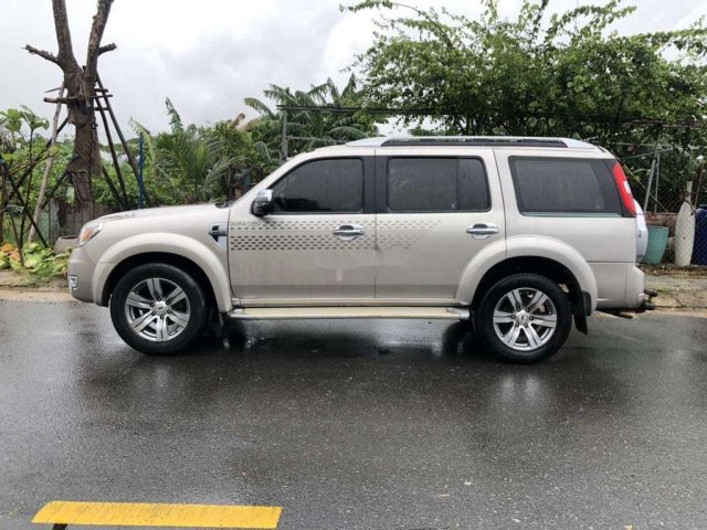 Bán xe Ford Everest đời 2011, màu vàng, 360 triệu0