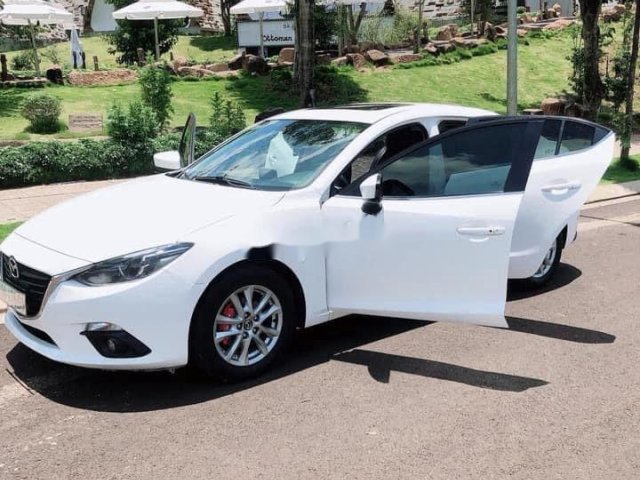 Bán Mazda 3 sản xuất 2015, nhập khẩu nguyên chiếc còn mới