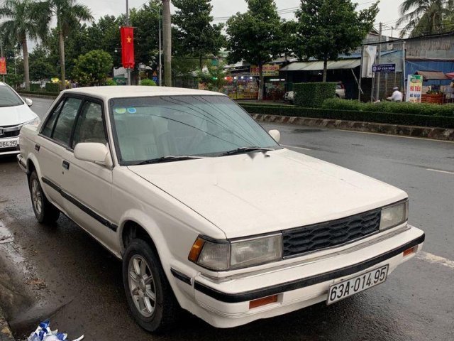 Bán xe Nissan Bluebird năm sản xuất 1989, nhập khẩu nguyên chiếc  