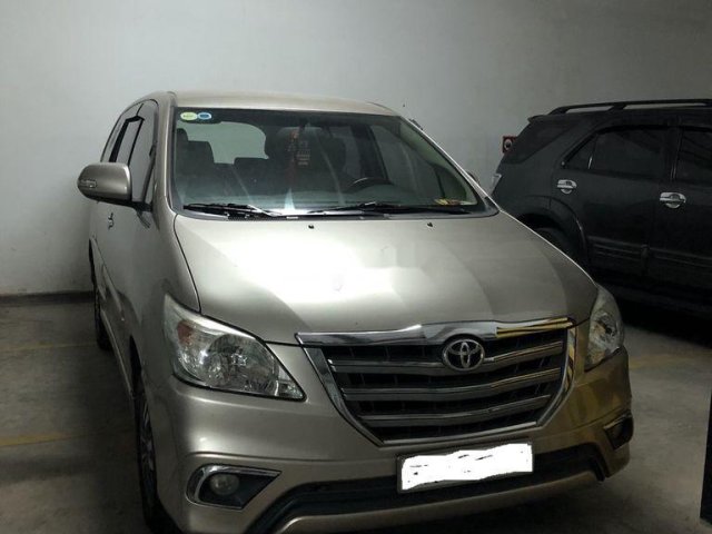 Bán ô tô Toyota Innova đời 2015, màu bạc, nhập khẩu, giá chỉ 555 triệu0