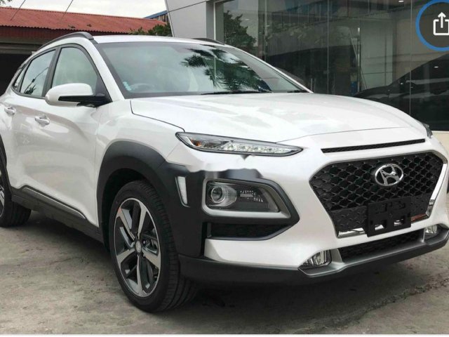 Bán Hyundai Kona 2018, màu trắng, xe nhập0