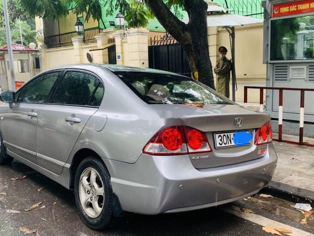 Cần bán gấp Honda Civic sản xuất 2009, xe chính chủ sử dụng còn mới0