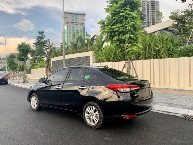 Cần bán xe Toyota Vios SX 2019, màu đen, đi 15000km chuẩn zin