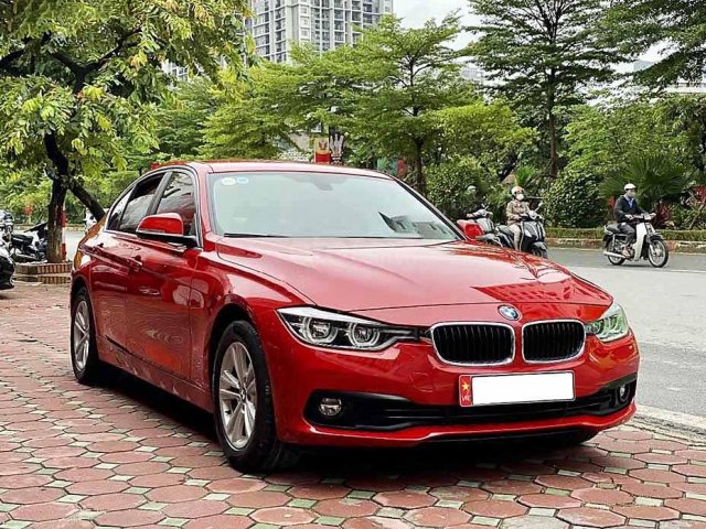 Bán BMW 320i năm 2015, màu đỏ, nhập khẩu