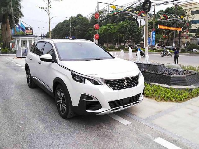 Bán xe Peugeot 3008 năm 2020, màu trắng