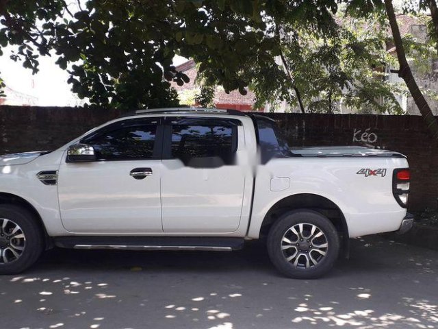 Bán Ford Ranger XLT đời 2016, màu trắng, nhập khẩu nguyên chiếc 