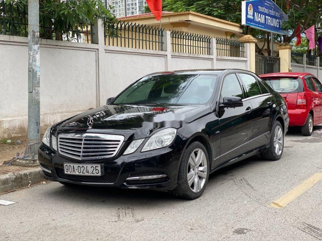 Cần bán lại xe Mercedes-Benz E250 năm sản xuất 2012, xe giá thấp