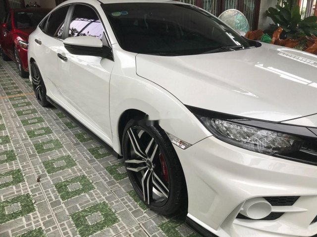 Bán xe Honda Civic năm 2019, nhập khẩu nguyên chiếc, chính chủ sử dụng