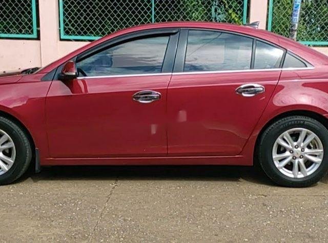 Chính chủ bán ô tô Chevrolet Cruze đời 2017, màu đỏ, xe nhập