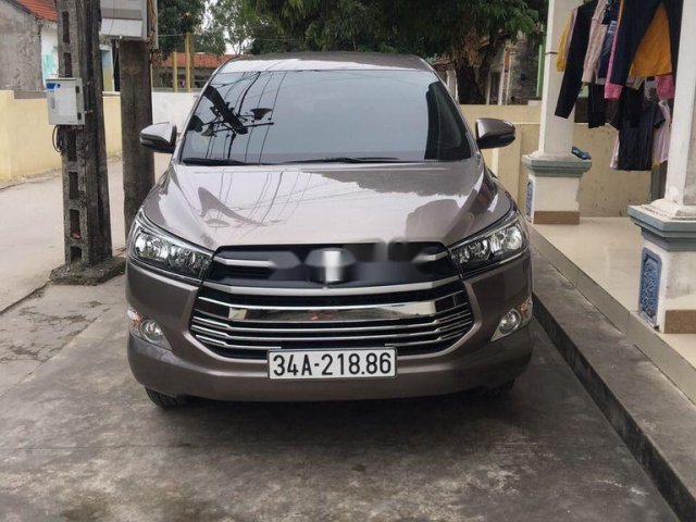 Cần bán xe Toyota Innova sản xuất năm 2018, xe giá tốt, động cơ ổn định 0