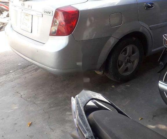 Bán Daewoo Lacetti sản xuất năm 2004 còn mới giá cạnh tranh0