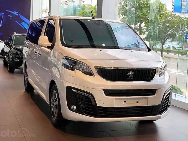 Bán xe Peugeot Traveller năm sản xuất 2020, màu trắng