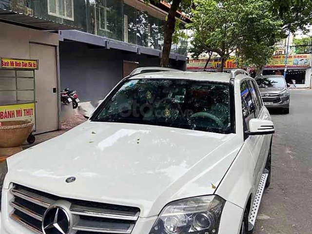 Cần bán lại xe Mercedes GLK 300 năm 2009, màu trắng, chính chủ