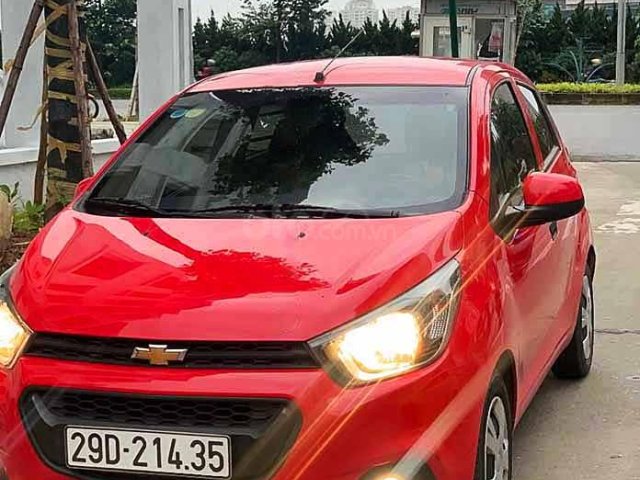 Bán Chevrolet Spark năm sản xuất 2018, màu đỏ