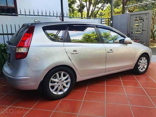 Bán ô tô Hyundai i30 sản xuất 2009, màu bạc, nhập khẩu 