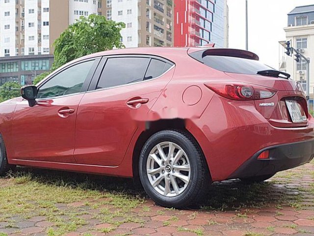 Cần bán gấp Mazda 3 năm 2015, màu đỏ, xe chính chủ