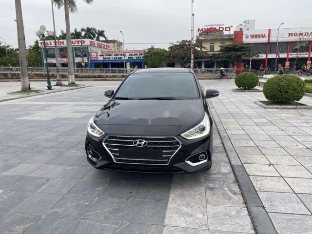 Bán Hyundai Accent sản xuất 2020, màu đen0