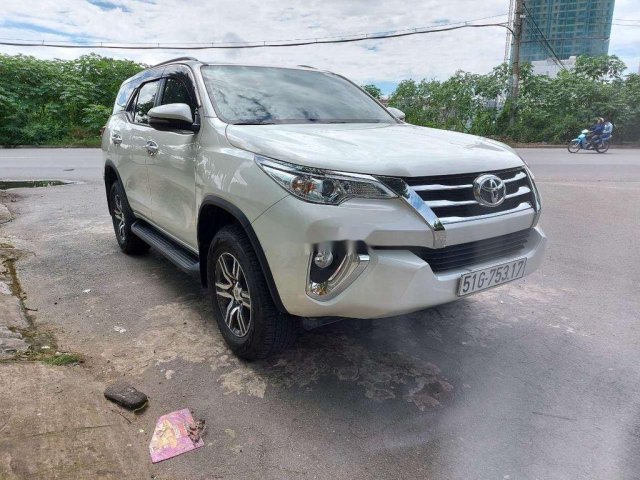 Cần bán Toyota Fortuner 2019, màu trắng, nhập khẩu số tự động, 975 triệu